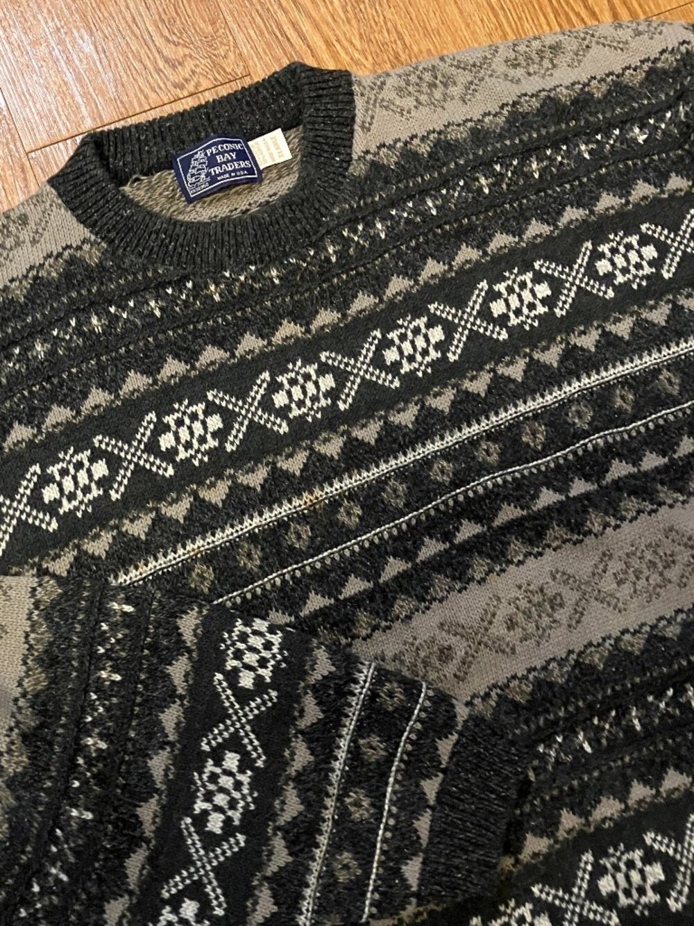 Vintage Peconic Bay Traders Geometric Knit Sweater Made in USA Fair Isle